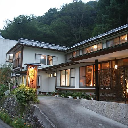 Ayameya Ryokan Nakanojo Exteriör bild